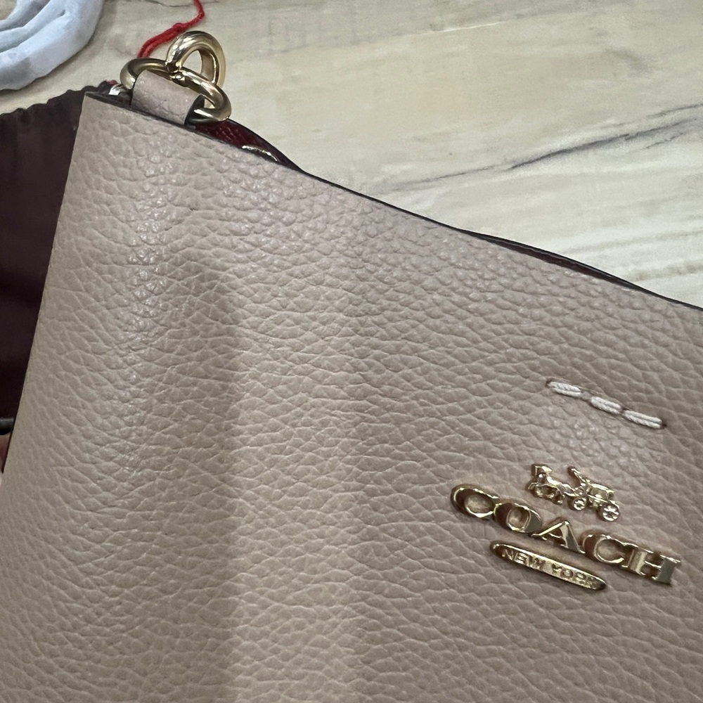 Coach purse - Picture 3 of 11